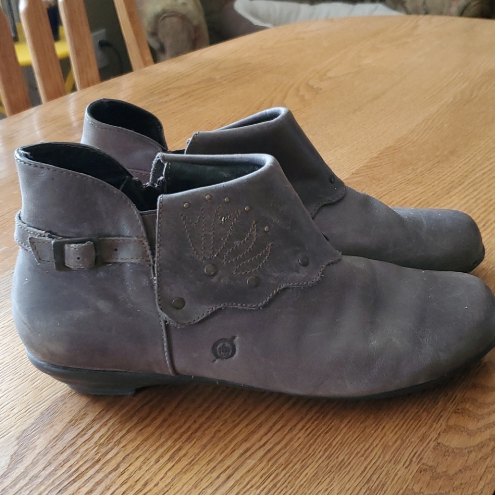 Born Bootie - image 2